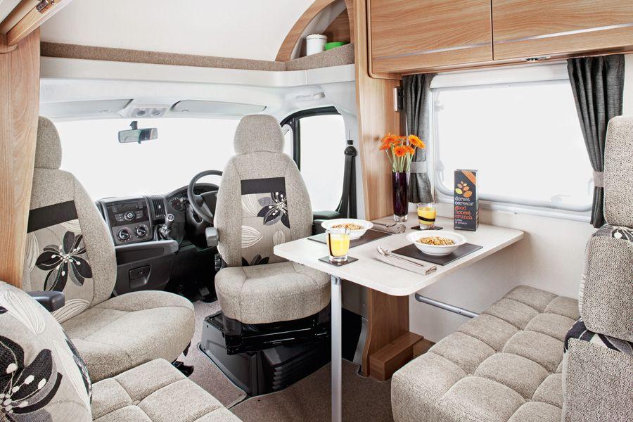 Интерьер Swift Motorhomes Escape 664 2009 года  (фото 3 из 4)